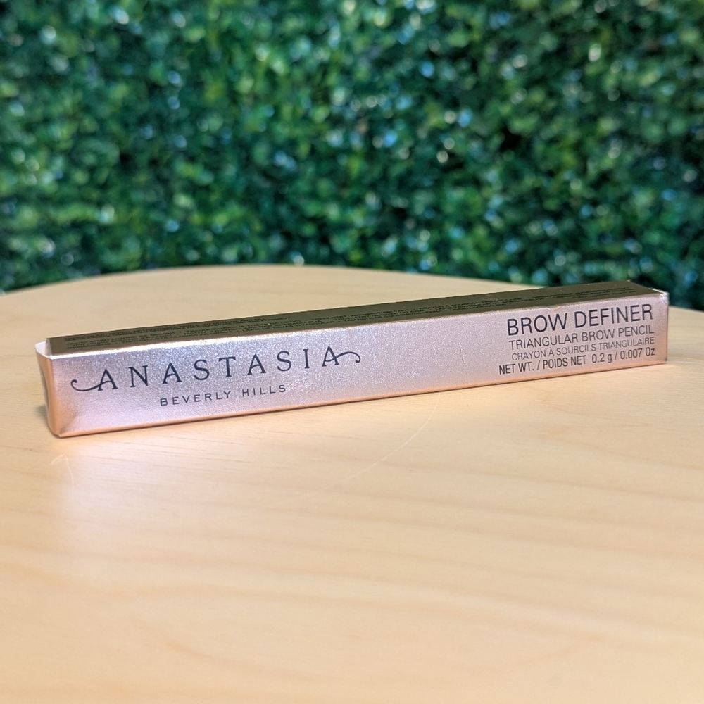 Anastasia Brow Definer Triangular Brow Pencil, Medium Brown